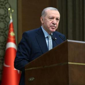 48 adet KAAN i&ccedil;in imza atılmıştı! Başkan Erdoğan T&uuml;rkiye'ye davet etti