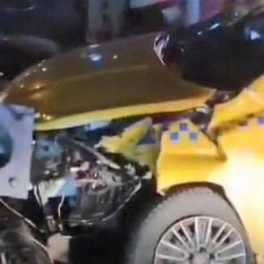 Esenyurt'ta feci kaza! Taksici hayatını kaybetti