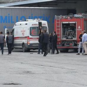 Esenyurt'ta feci olay: İki tır arasında kalan iş&ccedil;i hayatını kaybetti