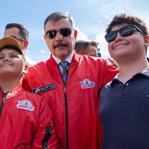 İ&ccedil;işleri Bakanı &Ccedil;ift&ccedil;i, TEKNOFEST G&uuml;neydoğu'yu ziyaret etti