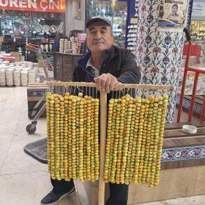 Kimyasal yok zirai ila&ccedil; yok! Dağda kendiliğinden yetişiyor: Tam bir şifa deposu