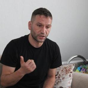 Manisa'da maden ocağındaki g&ouml;&ccedil;&uuml;kten sağ kurtulan iş&ccedil;inin eşinin hamile olduğu ortaya &ccedil;ıktı