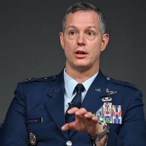 NATO'nun Avrupa planında T&uuml;rkiye s&uuml;rprizi! T&uuml;rk şirketleri i&ccedil;in kritik mesaj
