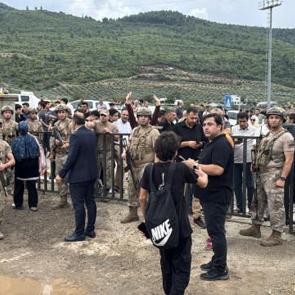 Osmaniye'de silahla vurulan &ouml;ğretmen hayatını kaybetti
