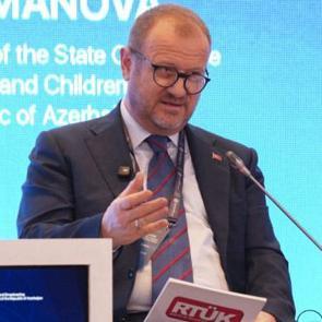 RT&Uuml;K Başkanı Daniş Bak&uuml;'de anlattı: T&uuml;rkiye dijital tehditlere karşı hazır