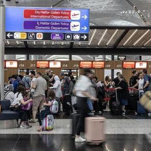 Son 8 ayda en fazla yabancı ziyaret&ccedil;i Rusya ve Almanya'dan
