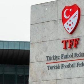 Bel&ccedil;ika'dan b&uuml;y&uuml;k terbiyesizlik! TFF heyeti &uuml;lkeye alınmadı