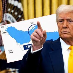 Trump'tan İran'ı &ccedil;ıldırtacak hareket! Kendi ismini verdi! T&uuml;m d&uuml;nyada g&uuml;ndem oldu