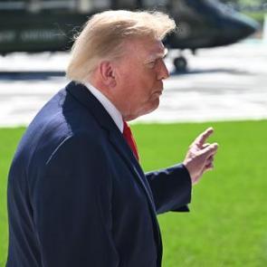 Trump'tan yeni tehdit: İran ya anlaşır ya da yok olur