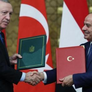 T&uuml;rkiye'nin yeni denklemi tedirgin etti! Yeni cephe vurgusu