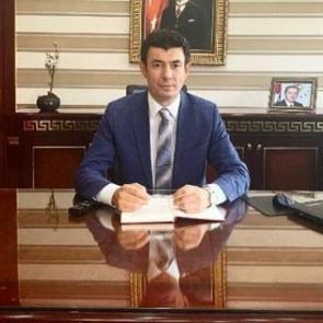 Afyonkarahisar Vali Yardımcısı silahla vurulmuş halde bulundu