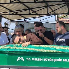 Atilla Taş'ın kızı son yolculuğuna uğurlandı