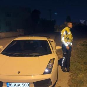 Bursa'da ilgin&ccedil; olay! 10 milyon TL'lik l&uuml;ks aracı bırakıp ka&ccedil;tı