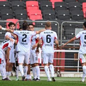 &Ccedil;orum FK'dan deplasmanda 3 goll&uuml; galibiyet!