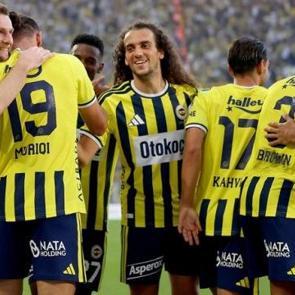 Fenerbah&ccedil;e yoğun fikst&uuml;rde! 1 ayda 8 kritik ma&ccedil;