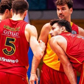 Galatasaray, Şampiyonlar Ligi'nde 20 sayı farkla kaybetti
