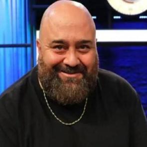 MasterChef Somer Şef'ten flaş hamle: Mekanını kebap&ccedil;ı yaptı!