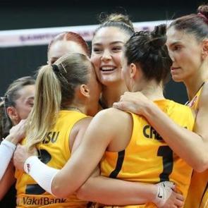 Şampiyonlar Kupası'nın sahibi VakıfBank