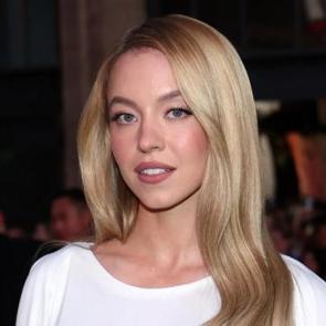 Sydney Sweeney aşkı i&ccedil;in din değiştiriyor