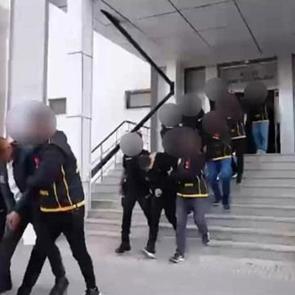 Van'da dev operasyon! 2 milyar 359 milyon TL'lik para trafiği: 11 tutuklu 