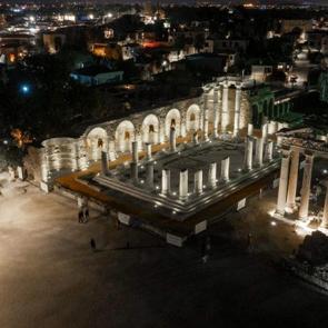 Antalya&rsquo;nın antik mirası yıldızların altında ziyaret edildi