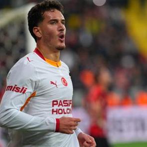 Galatasaray'ı Başkent'te Deniz 'G&uuml;l'd&uuml;rd&uuml;! 