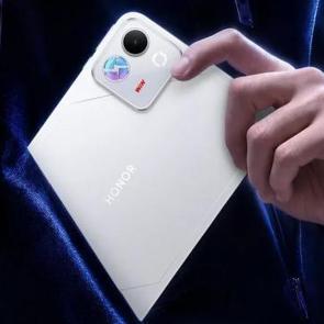 Honor'dan cebe sığacak tablet! G&uuml;c&uuml;yle herkesi şaşırttı
