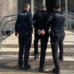 Kırıkkale'de 3 firari h&uuml;k&uuml;ml&uuml; yakalandı