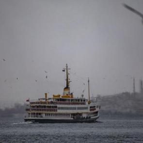 İstanbul'da sağanak alarmı: Seferler tek tek iptal edildi!
