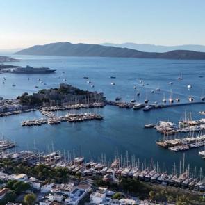 Ş&ouml;valyeler inşa etmişti: Muğla&rsquo;daki Bodrum Kalesi g&uuml;n&uuml;n her vakti hayran bırakıyor