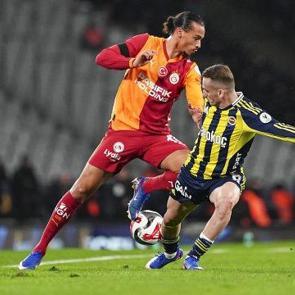 S&uuml;rpriz iddia! S&uuml;per Lig'de dev derbinin tarihi değişebilir