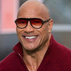 128 kilodan 106 kiloya d&uuml;şt&uuml;! 22 kilo veren Dwayne Johnson tanınmaz halde