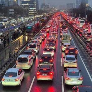 Ara&ccedil; sahipleri dikkat: Tarih &ouml;ne &ccedil;ekildi: Uymayan trafiğe &ccedil;ıkamayacak
