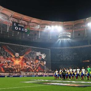 Beşiktaş'ın evinde bileği b&uuml;k&uuml;lm&uuml;yor