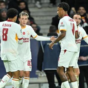 Galatasaray Lille'e tarihinde bir ilki yaşattı!