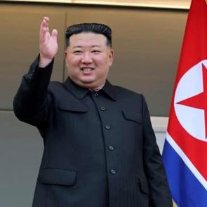 Kim Jong-Un &ouml;ld&uuml; iddiası! T&uuml;m d&uuml;nyayı sallayan haber! Halefi ortaya &ccedil;ıktı