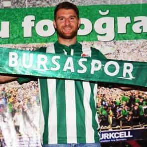 3 yıllık imza atmıştı! Yollar ayrıldı