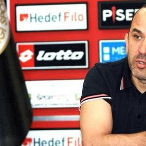 &Ouml;zdilek: Fenerbah&ccedil;e'yi yenebiliriz