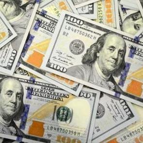 50 şirket k&ouml;şeye 1 trilyon dolar yığdı