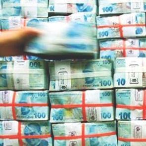 Kredi hacmi 1 trilyon liranın altına d&uuml;şt&uuml;