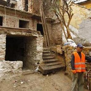 Agora-Kadifekale arasındaki t&uuml;nel efsanesi ger&ccedil;ek &ccedil;ıktı