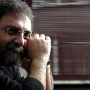 Ahmet Hakan: 9'u 5 ge&ccedil;e ayağa kalkmadım