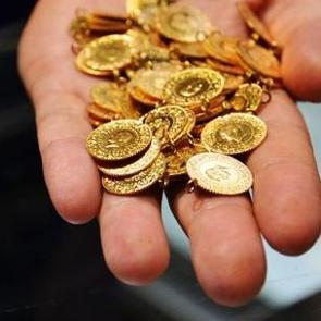 Karar sonrası dolar u&ccedil;tu, altın &ccedil;akıldı