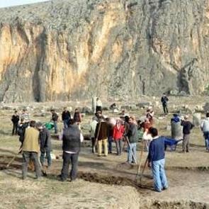 Anavarza'da &ccedil;alışmalar yeniden başladı