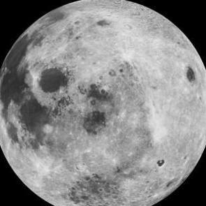 Ay'ın y&uuml;zeyinde yeni bir krater keşfedildi