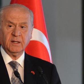 Kutuplaşmayı k&ouml;r&uuml;klemekten vazge&ccedil;ilmelidir