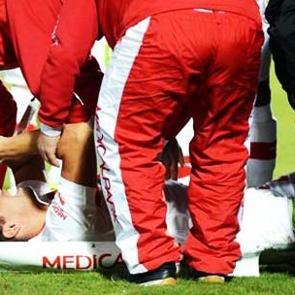 Baros'un futbol hayatı bitebilir!