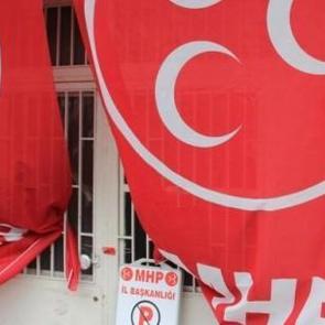 Belediye, MHP Se&ccedil;im B&uuml;rosu'nu m&uuml;h&uuml;rledi!