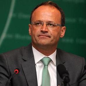 İşte Gen&ccedil;lerbirliği&rsquo;nin yeni hocası!