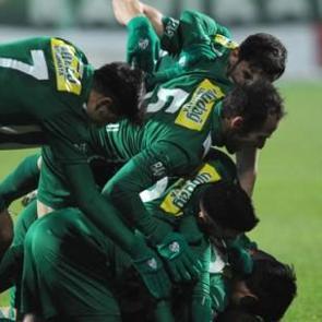 Bursaspor'a trib&uuml;n kapatma cezası!